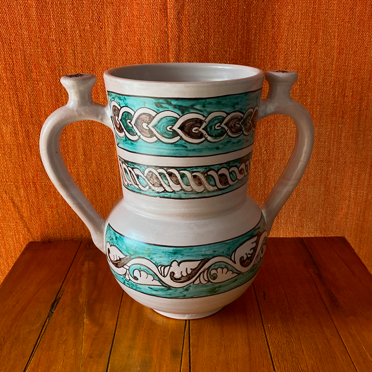 The Caliphal Ceramics