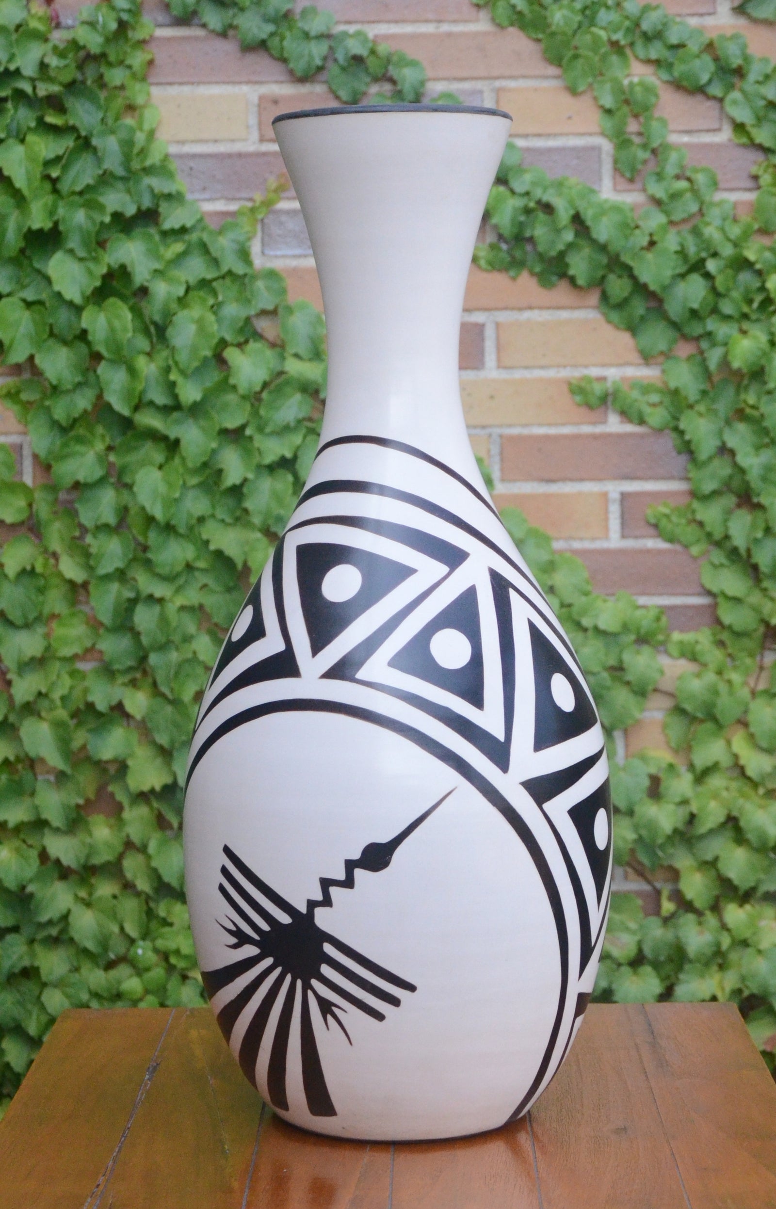 The Vicús culture and Chulucana ceramics