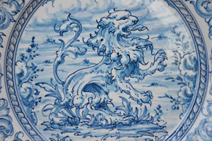 Plate With Blue Rampant Lion From Puente Del Arzobispo, Spain