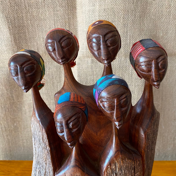 Grupode6mozambiquedetalle_600x
