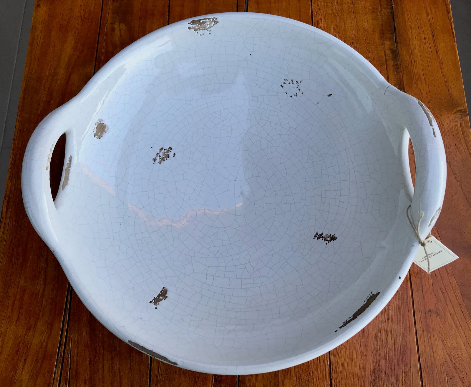 Crackle white plate from Alcaide, La Rambla, Spain